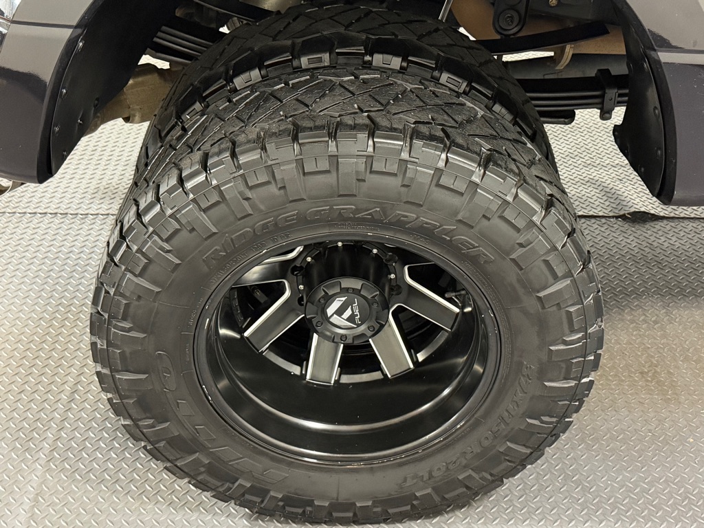 Photo 18 of this FORD F350
