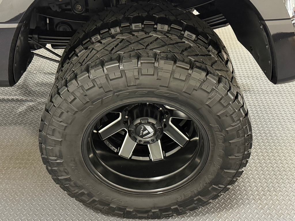 Photo 19 of this FORD F350