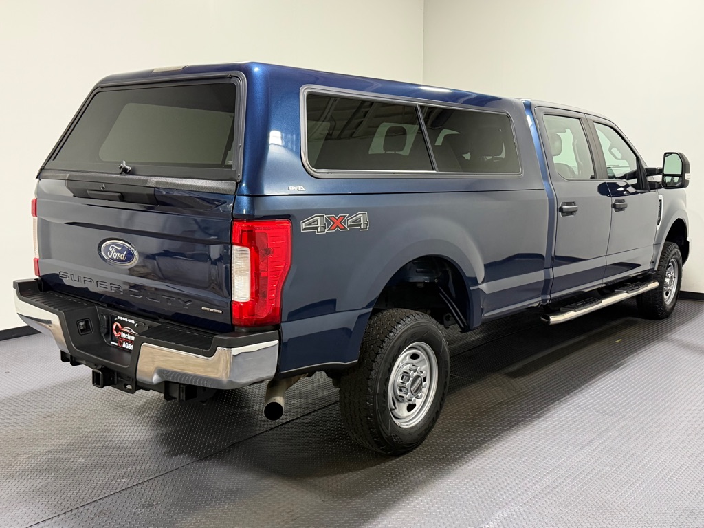 Photo 5 of this FORD F250