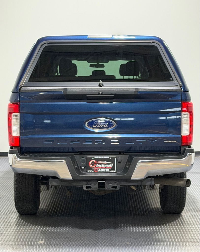 Photo 6 of this FORD F250