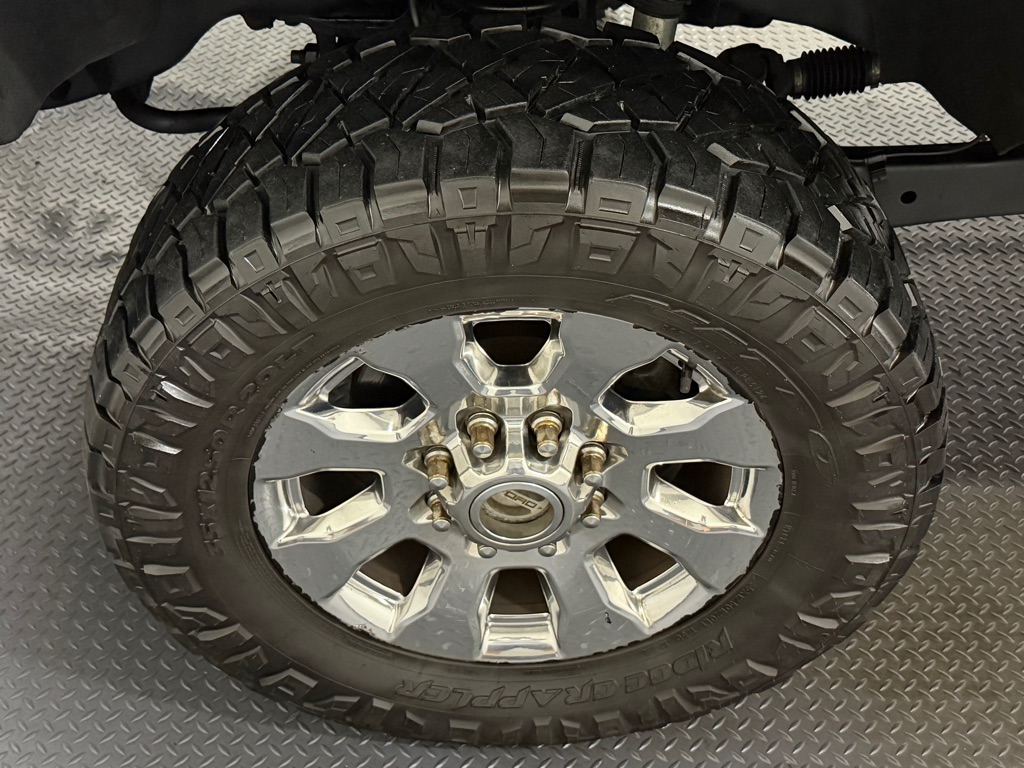 Photo 20 of this FORD F350
