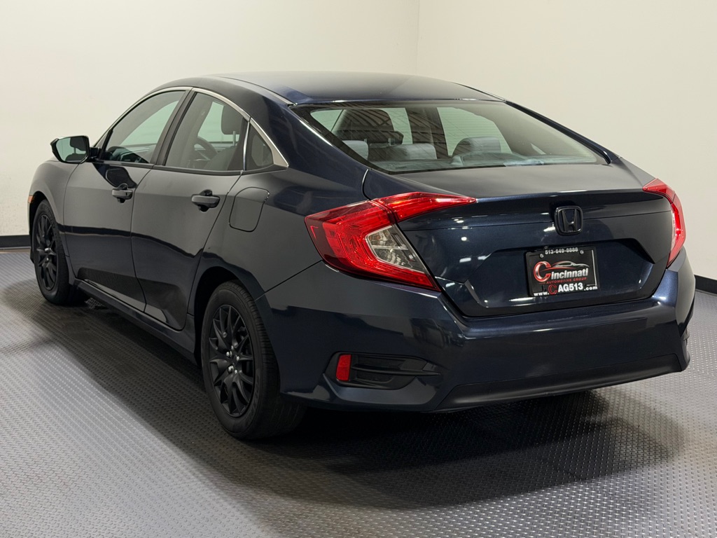 Photo 5 of this HONDA CIVIC