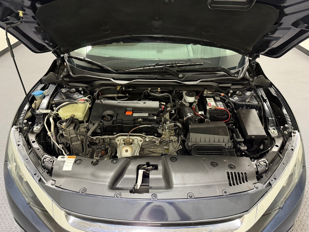 Photo 9 of this HONDA CIVIC