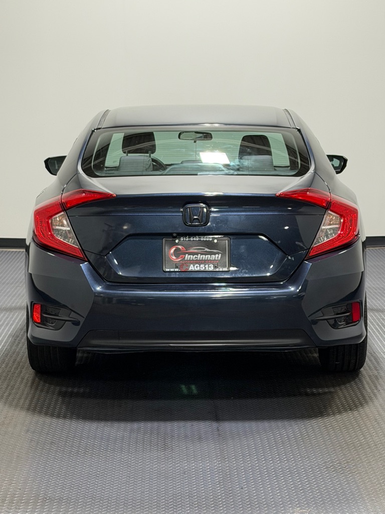 Photo 4 of this HONDA CIVIC