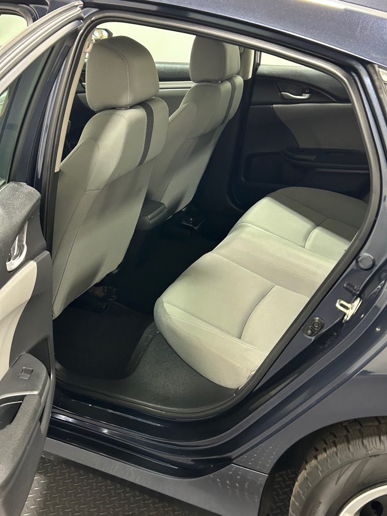 Photo 9 of this HONDA CIVIC