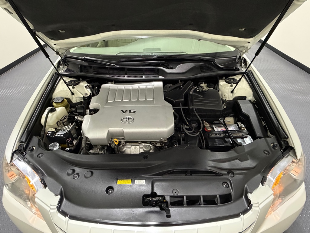 Photo 17 of this TOYOTA AVALON
