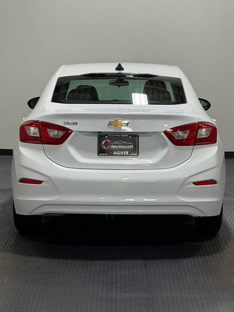 Photo 6 of this CHEVROLET CRUZE