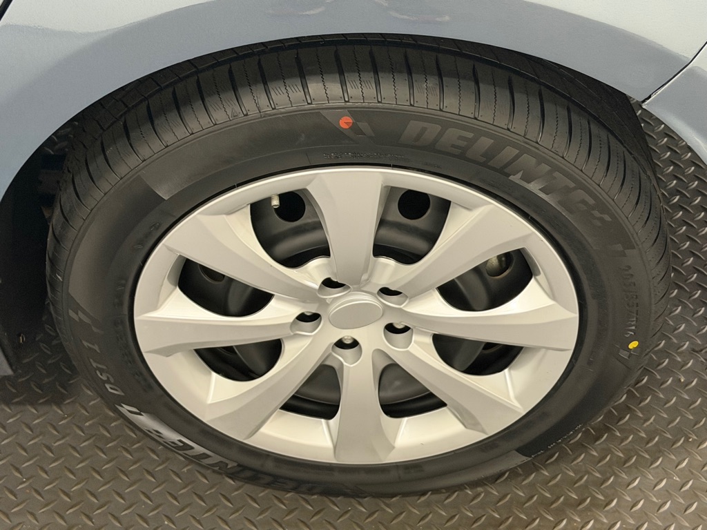 Photo 18 of this TOYOTA COROLLA