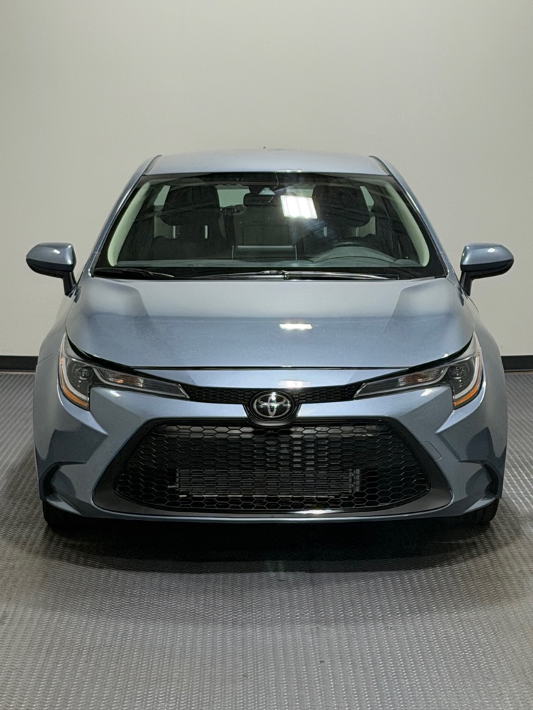 Photo 2 of this TOYOTA COROLLA