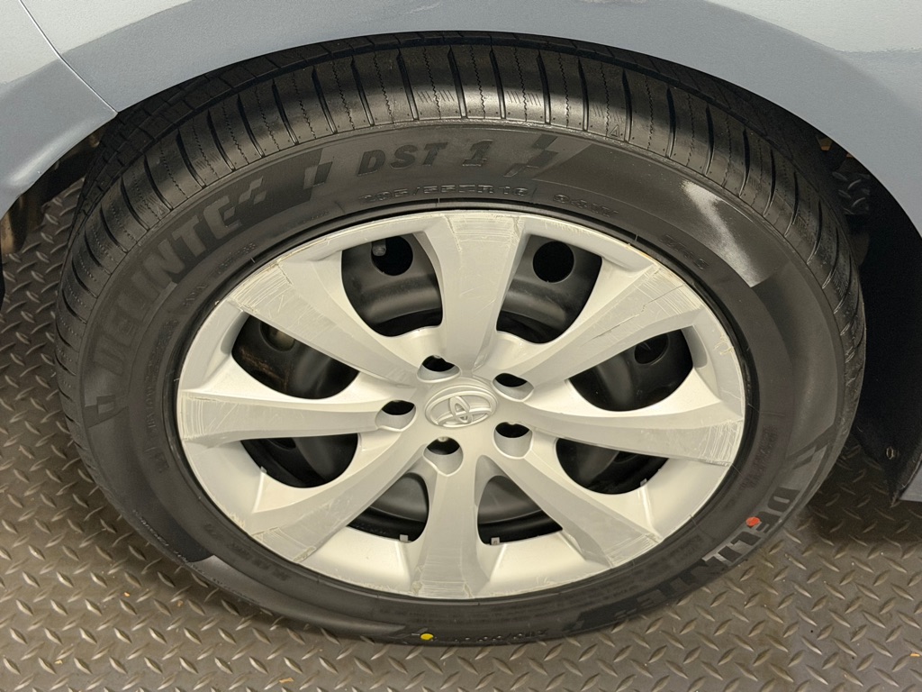 Photo 17 of this TOYOTA COROLLA