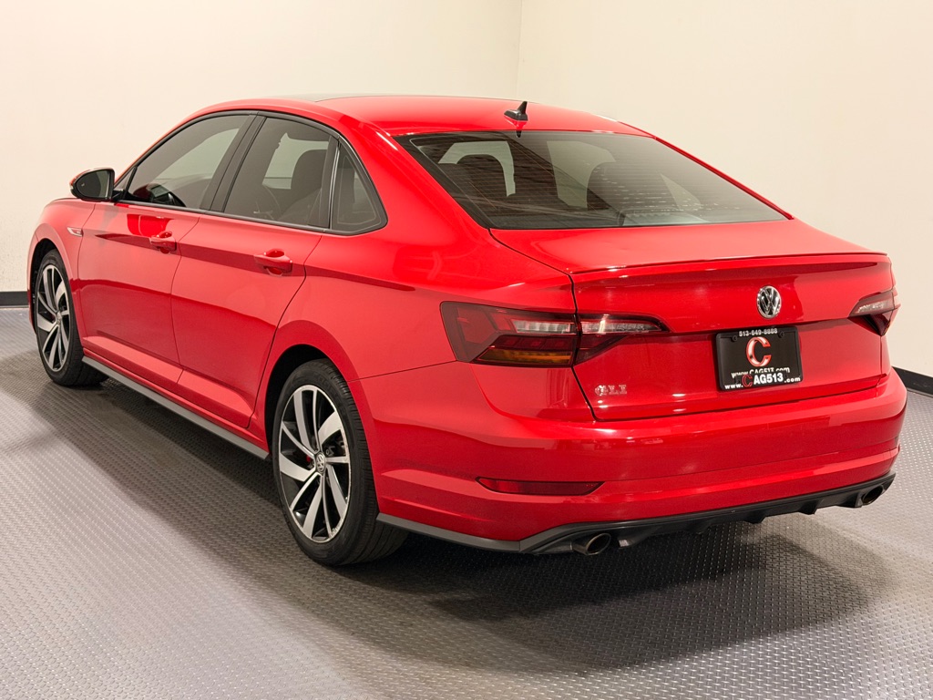 Photo 8 of this VOLKSWAGEN JETTA
