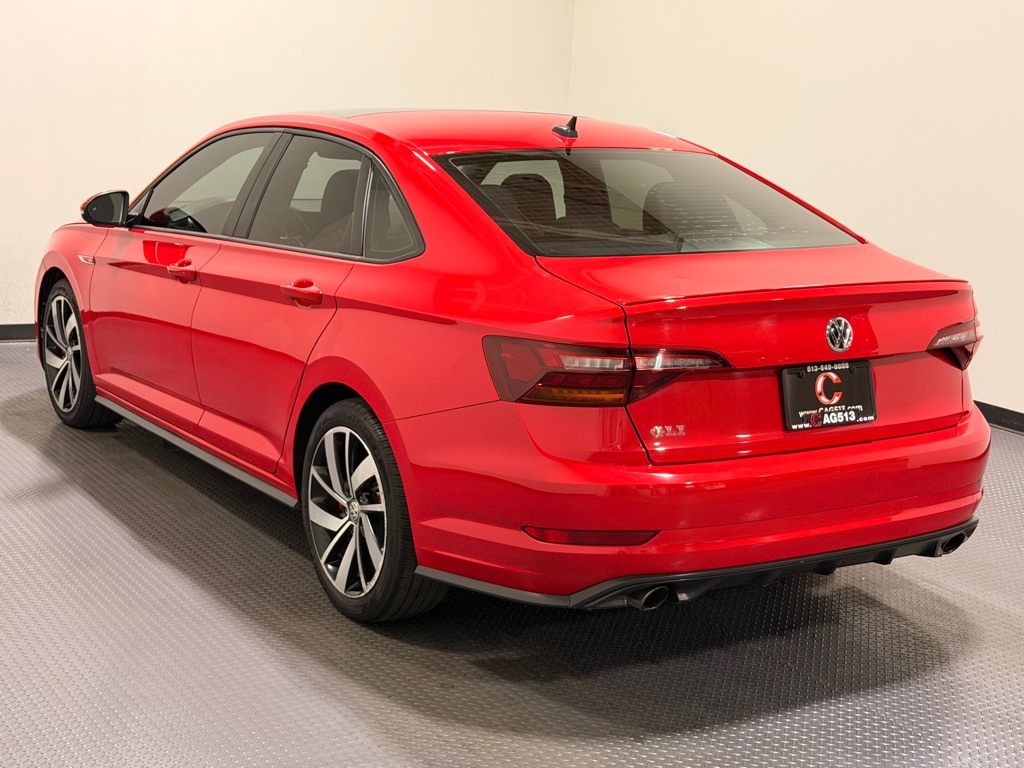 Photo 7 of this VOLKSWAGEN JETTA