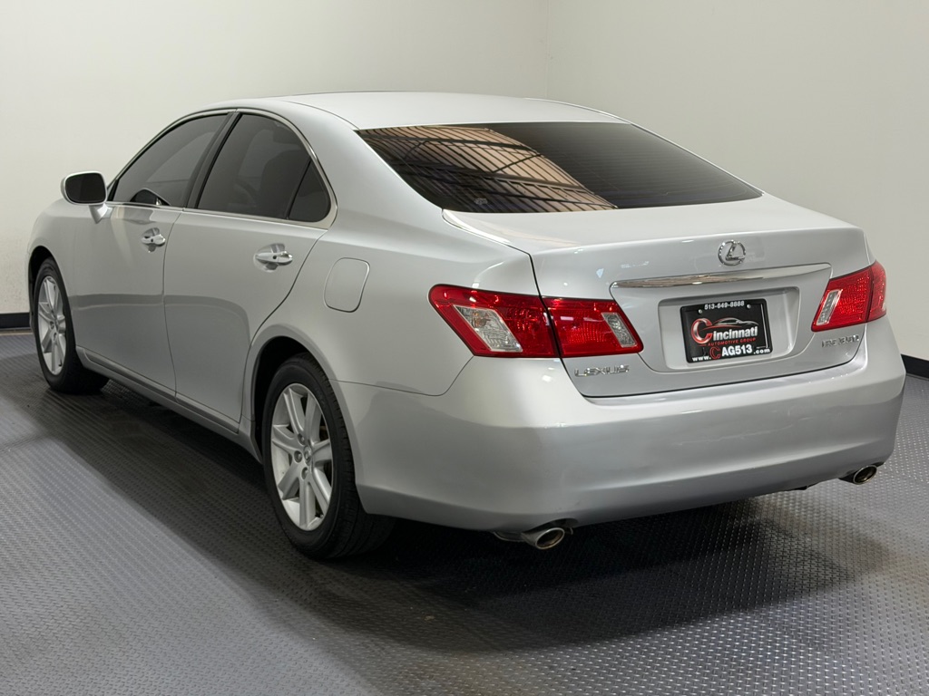 Photo 6 of this LEXUS ES