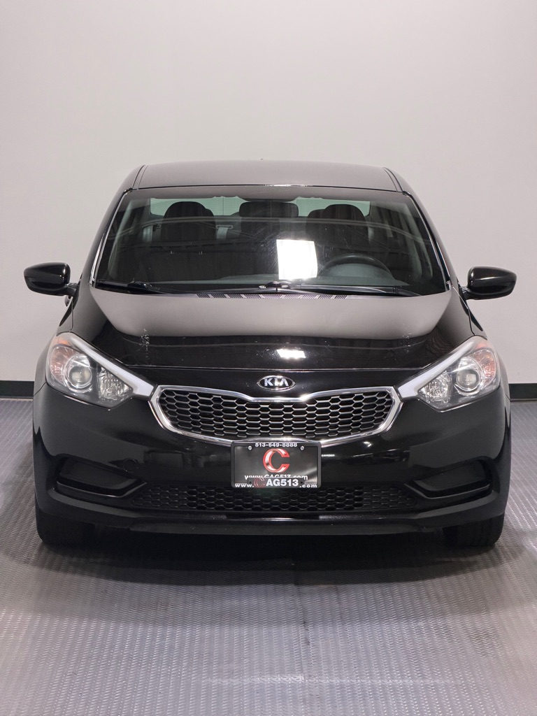 Photo 3 of this KIA FORTE