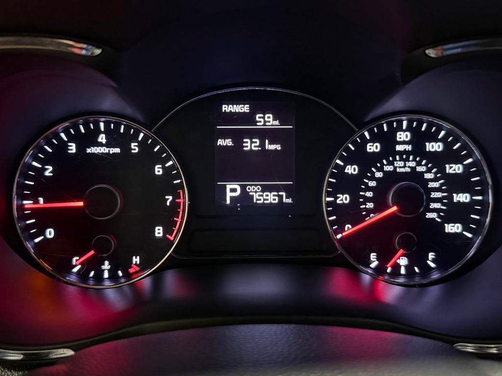Photo 13 of this KIA FORTE