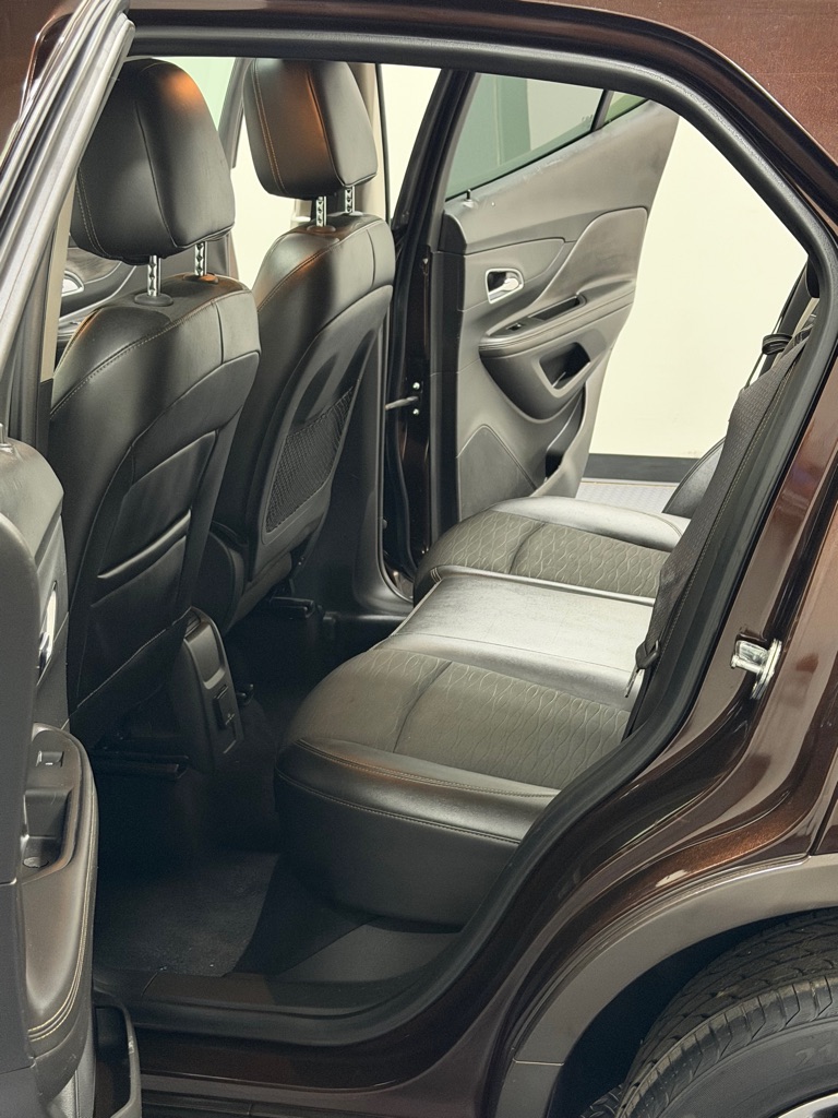 Photo 9 of this BUICK ENCORE