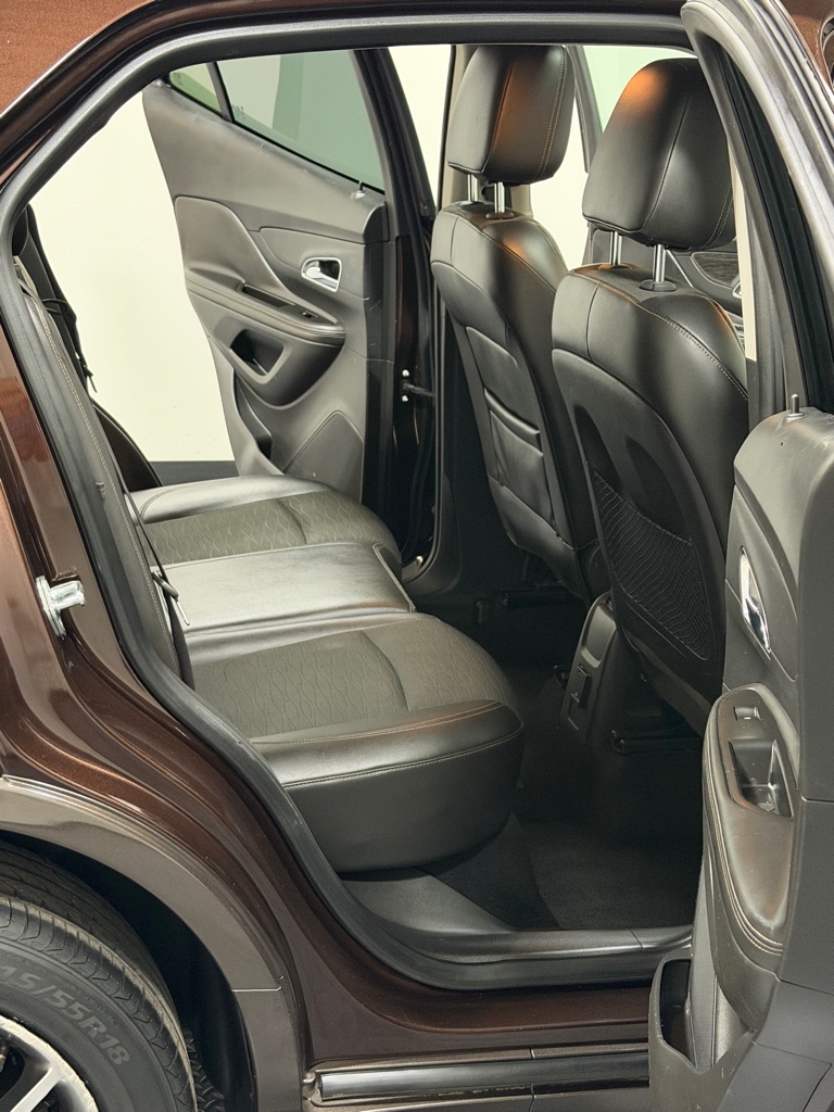 Photo 10 of this BUICK ENCORE
