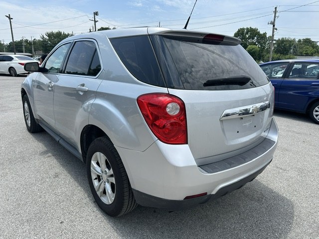 Photo 5 of this CHEVROLET EQUINOX