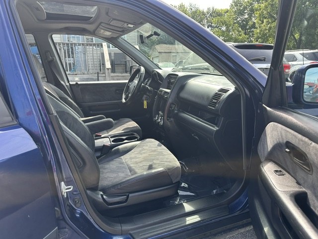 Photo 18 of this HONDA CR-V
