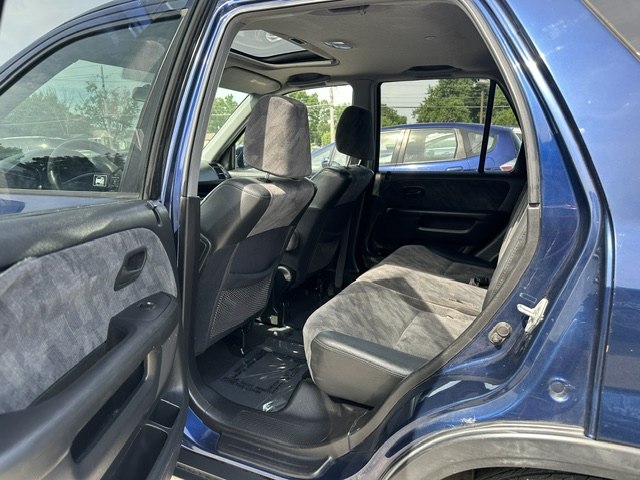 Photo 15 of this HONDA CR-V