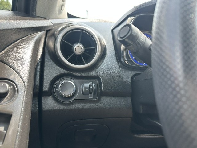 Photo 13 of this CHEVROLET TRAX