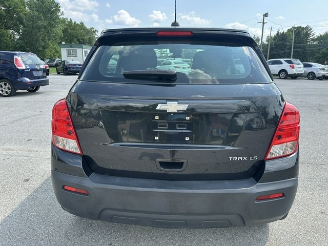 Photo 4 of this CHEVROLET TRAX