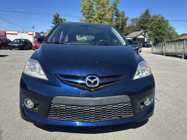 Photo 8 of this MAZDA 5