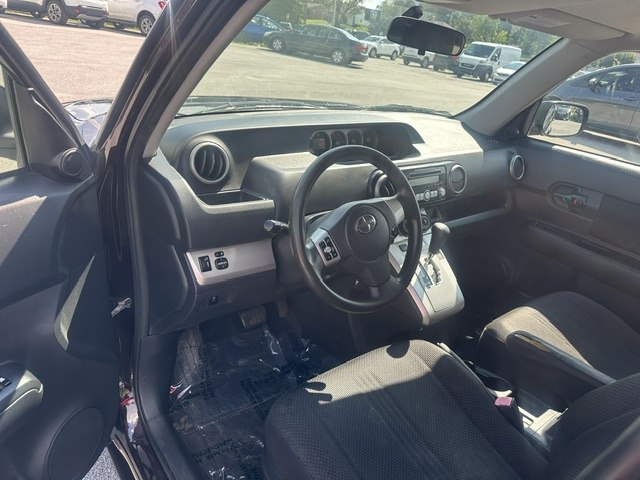 Photo 9 of this SCION XB