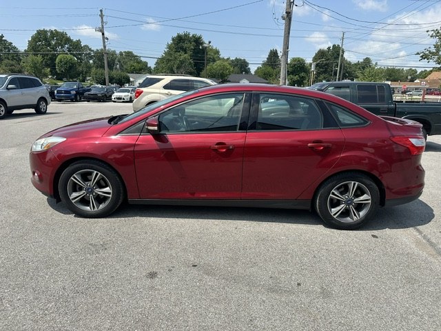 Photo 6 of this FORD FOCUS