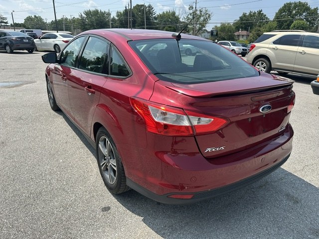 Photo 5 of this FORD FOCUS