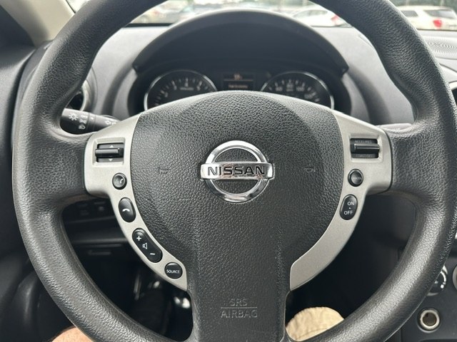Photo 11 of this NISSAN ROGUE