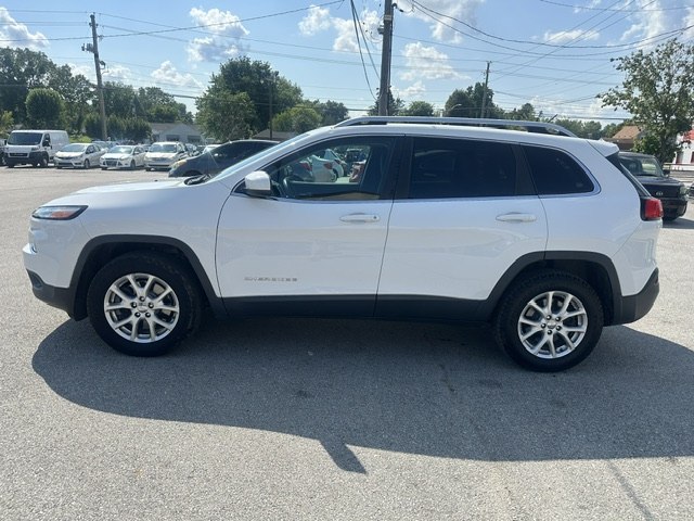 View vehicle photo 6