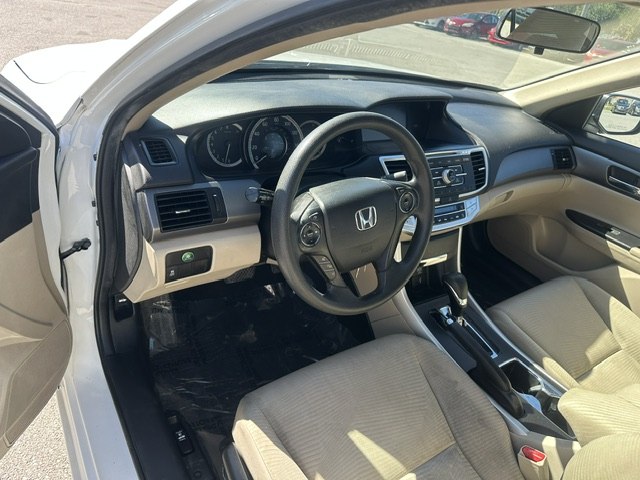 Photo 9 of this HONDA ACCORD