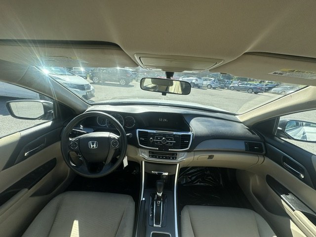 Photo 21 of this HONDA ACCORD