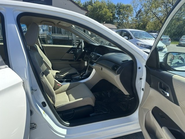 Photo 20 of this HONDA ACCORD
