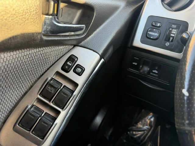 Photo 21 of this TOYOTA COROLLA MATRIX