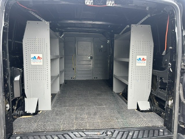 Photo 15 of this FORD TRANSIT
