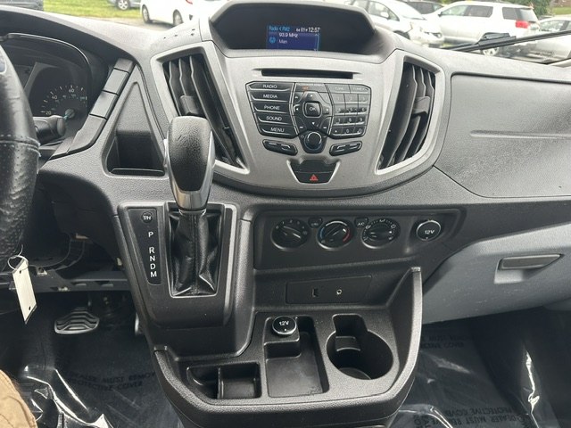 Photo 11 of this FORD TRANSIT