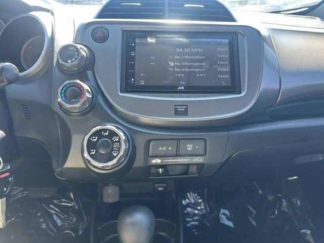 Photo 12 of this HONDA FIT