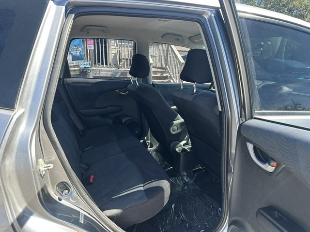 Photo 18 of this HONDA FIT