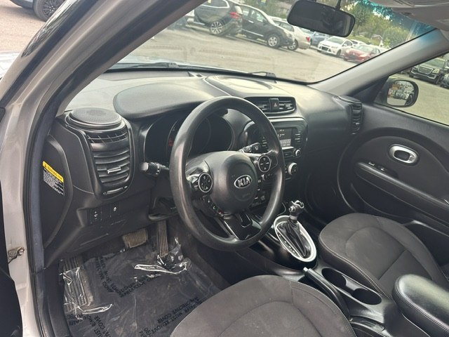 Photo 9 of this KIA SOUL