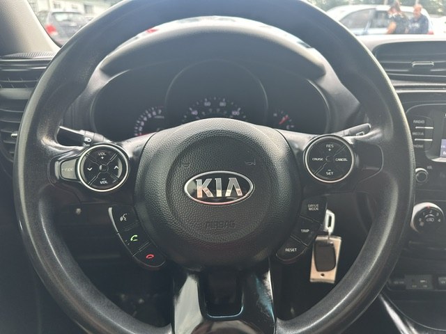 Photo 11 of this KIA SOUL