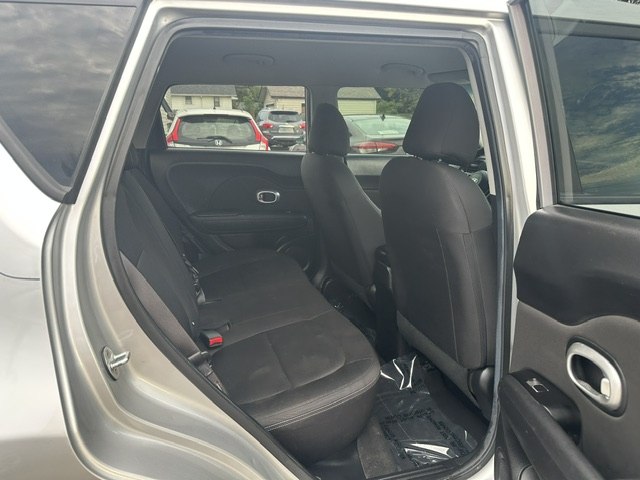 Photo 19 of this KIA SOUL