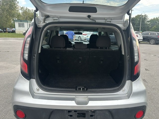 Photo 18 of this KIA SOUL