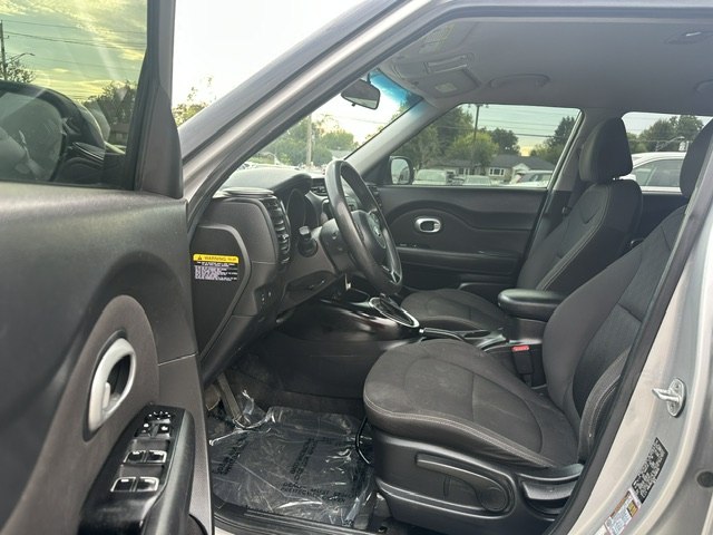 Photo 16 of this KIA SOUL