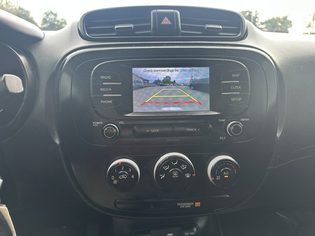 Photo 15 of this KIA SOUL