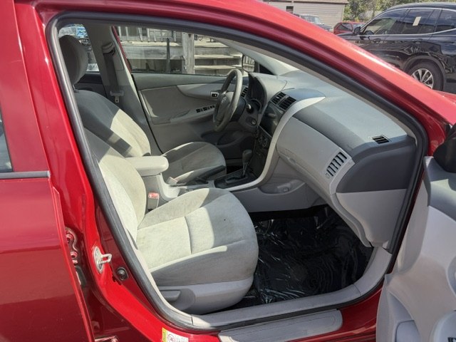 Photo 15 of this TOYOTA COROLLA