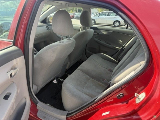 Photo 11 of this TOYOTA COROLLA