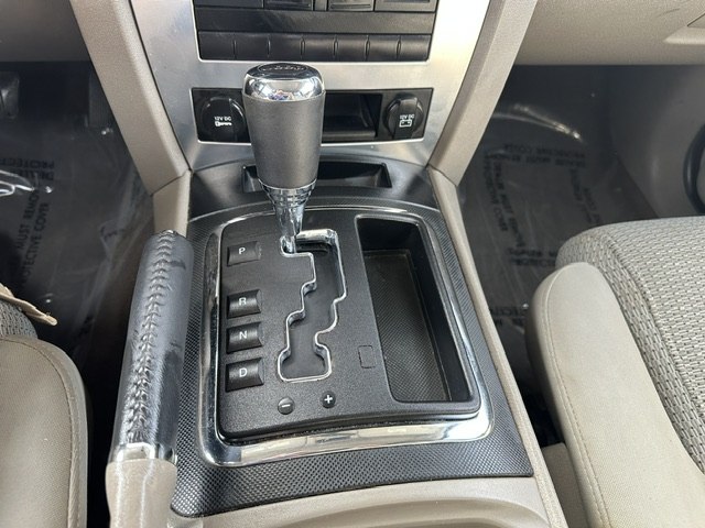 Photo 13 of this JEEP COMMANDER