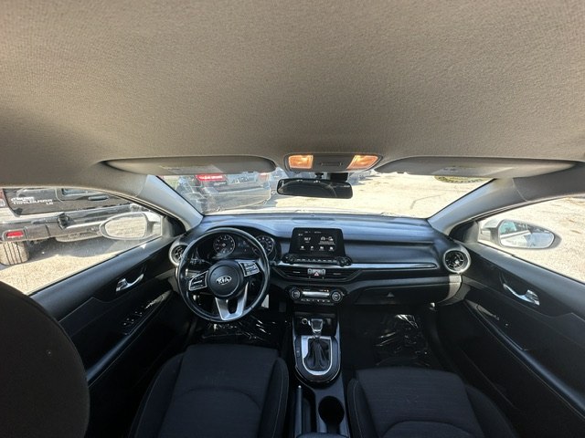 Photo 21 of this KIA FORTE